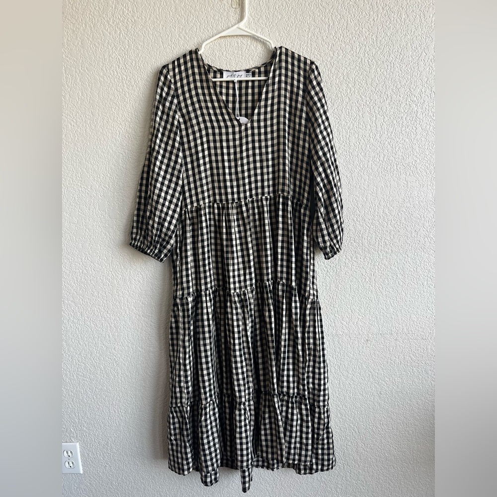 NWT Petal+Pup dress size 6